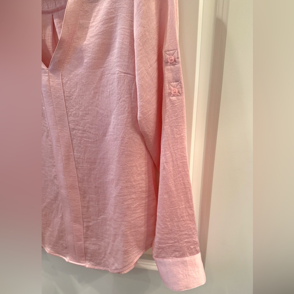 EXPRESS Pink Blouse - Picture 4 of 6